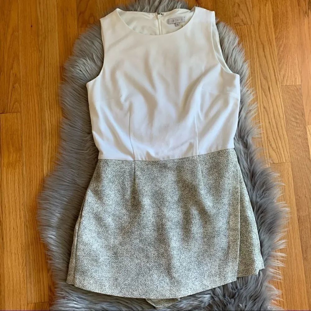 Women’s 1 State Romper Size Medium